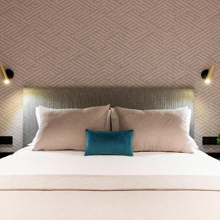Edmond Vibes Puerta del Sol Suites-2
